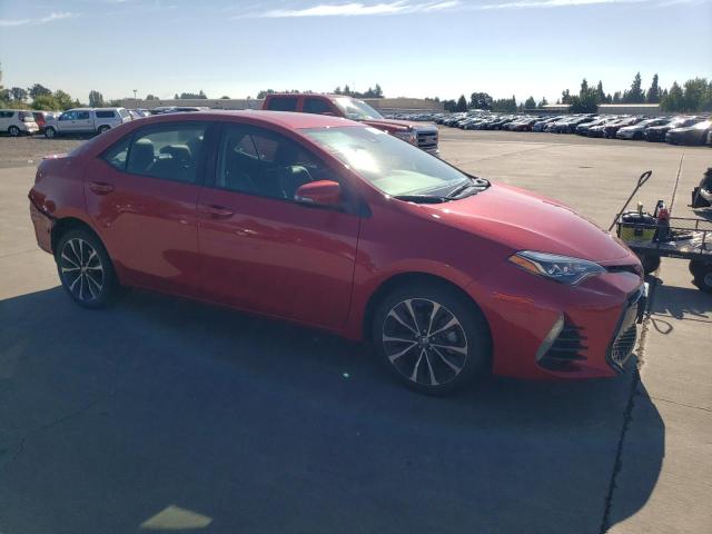  TOYOTA COROLLA 2018 Красный