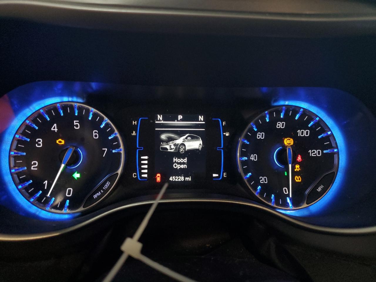 2018 Chrysler Pacifica Touring Plus VIN: 2C4RC1FG0JR294998 Lot: 70381845