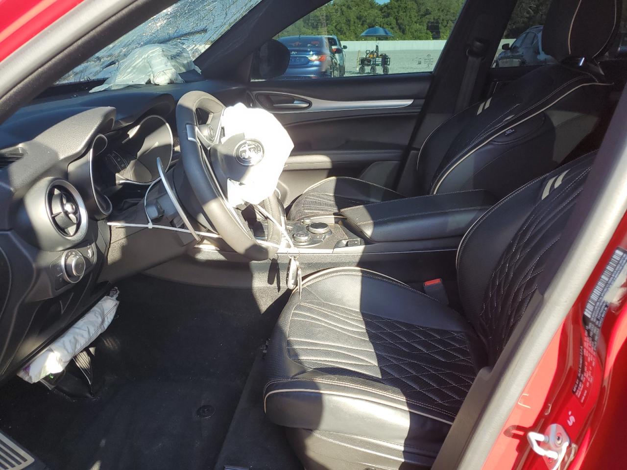 2019 Alfa Romeo Stelvio Ti VIN: ZASPAKBN0K7C70377 Lot: 70731705