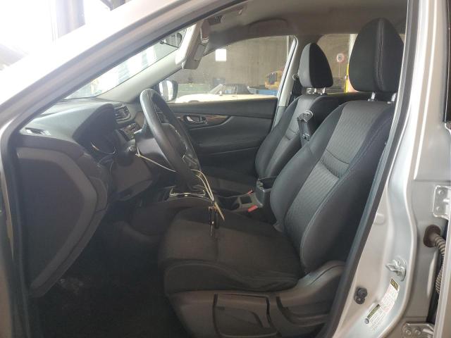  NISSAN ROGUE 2017 Srebrny