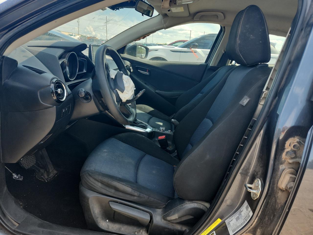 2018 Toyota Yaris Ia VIN: 3MYDLBYV8JY303847 Lot: 68661455