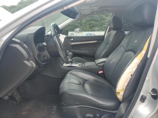 Sedans INFINITI G37 2013 Srebrny