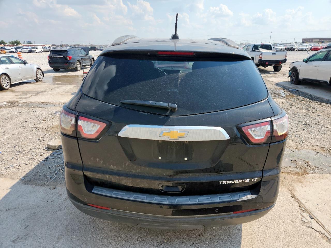 2016 Chevrolet Traverse Lt VIN: 1GNKRGKDXGJ334345 Lot: 70751815