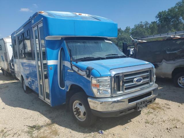 2016 Ford Econoline E350 Super Duty Cutaway Van
