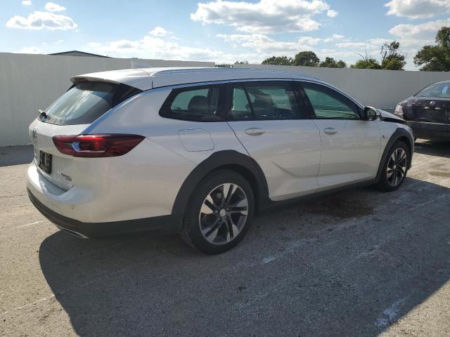  BUICK REGAL 2018 Белы