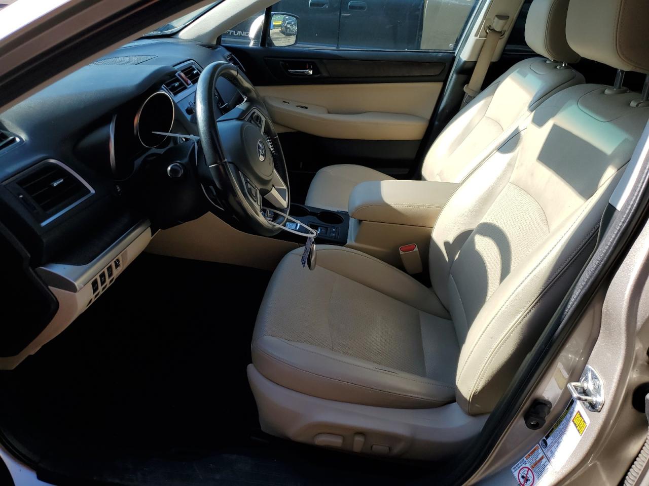 2016 Subaru Outback 3.6R Limited VIN: 4S4BSENC6G3245781 Lot: 68547485