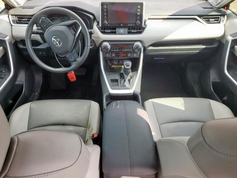  TOYOTA RAV4 2020 Красный