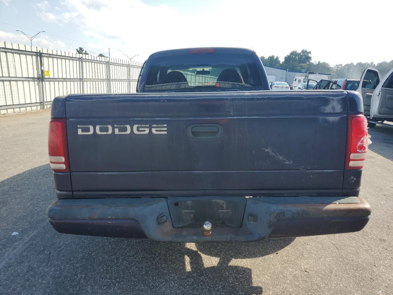 1998 Dodge Dakota VIN: 1B7FL22P5WS745931 Lot: 70360895