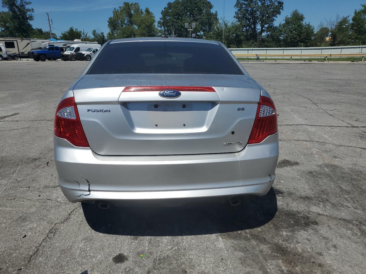 2011 Ford Fusion Se VIN: 3FAHP0HG2BR167937 Lot: 70374945