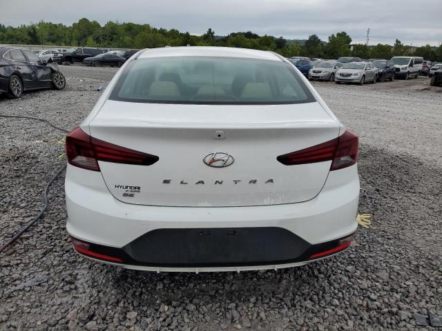  HYUNDAI ELANTRA 2019 Белы