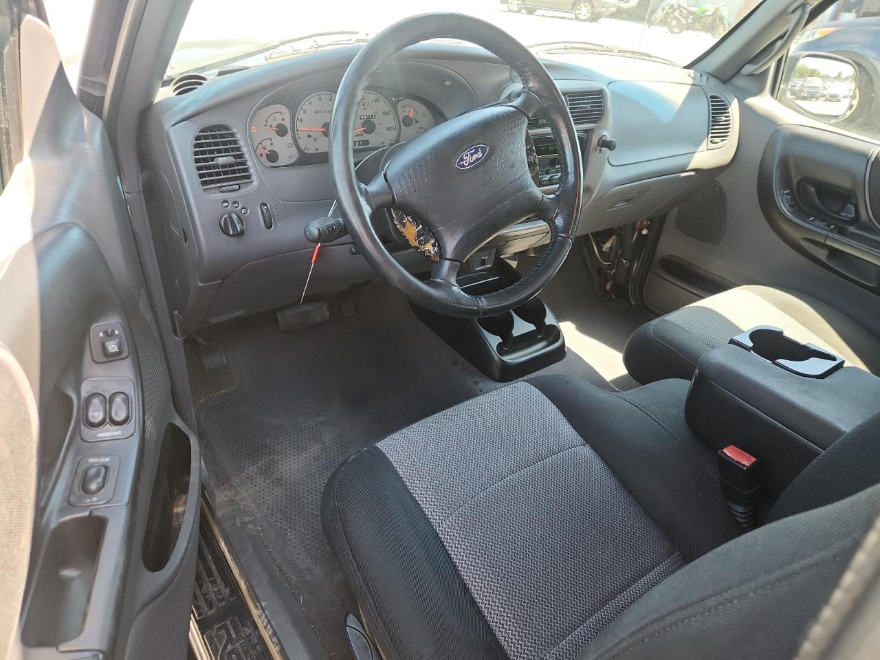 2003 Ford Ranger Super Cab VIN: 1FTYR44E93PB06111 Lot: 70730155