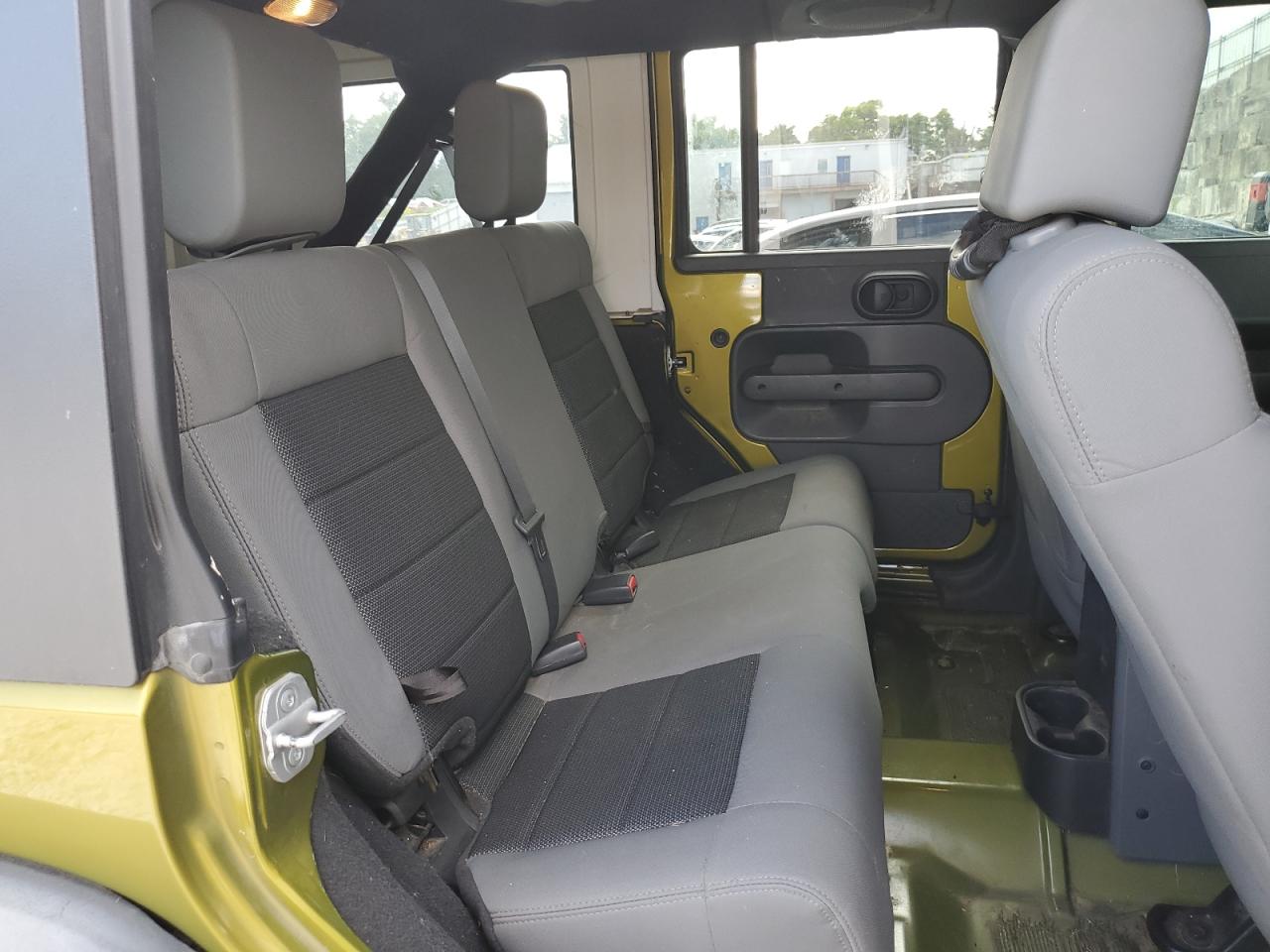 2008 Jeep Wrangler Unlimited X VIN: 1J4GA39148L571682 Lot: 68510835