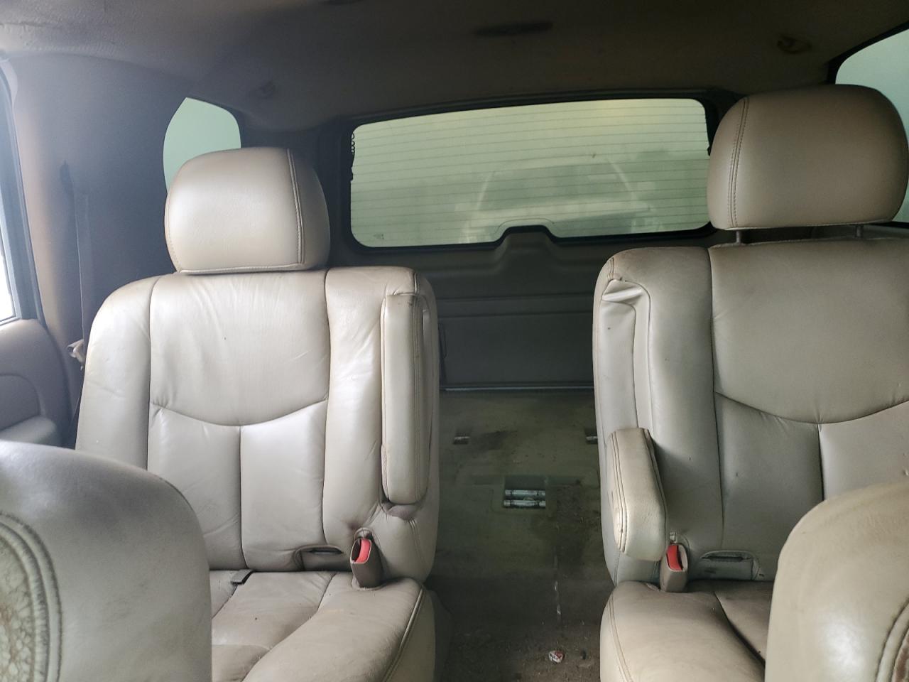 2004 Chevrolet Tahoe C1500 VIN: 1GNEC13ZX4J127939 Lot: 70814515