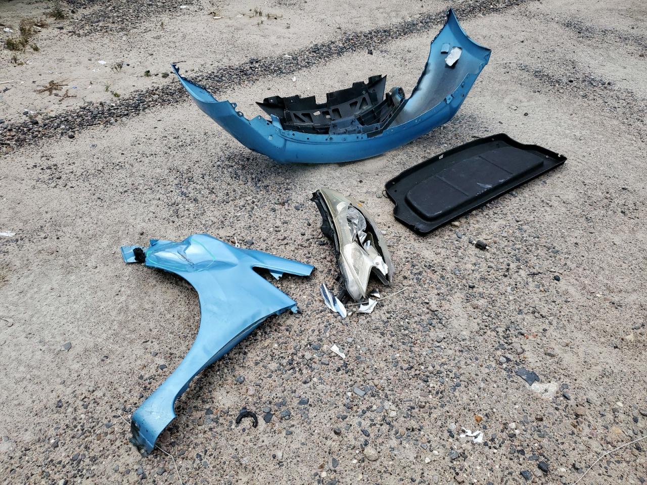 2015 Nissan Versa Note S VIN: 3N1CE2CPXFL351869 Lot: 69925945