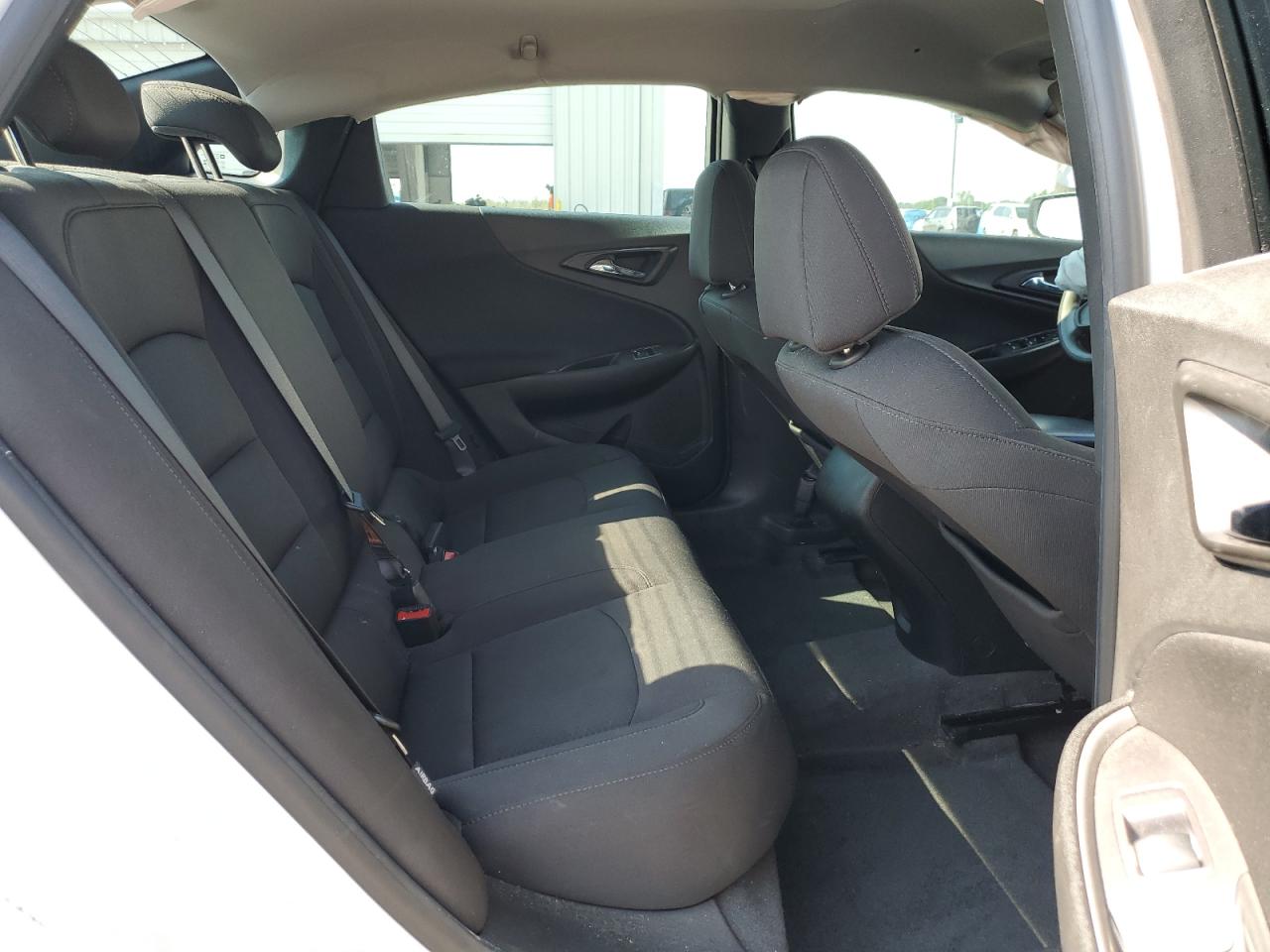 2020 Chevrolet Malibu Ls VIN: 1G1ZB5ST1LF010665 Lot: 69193285