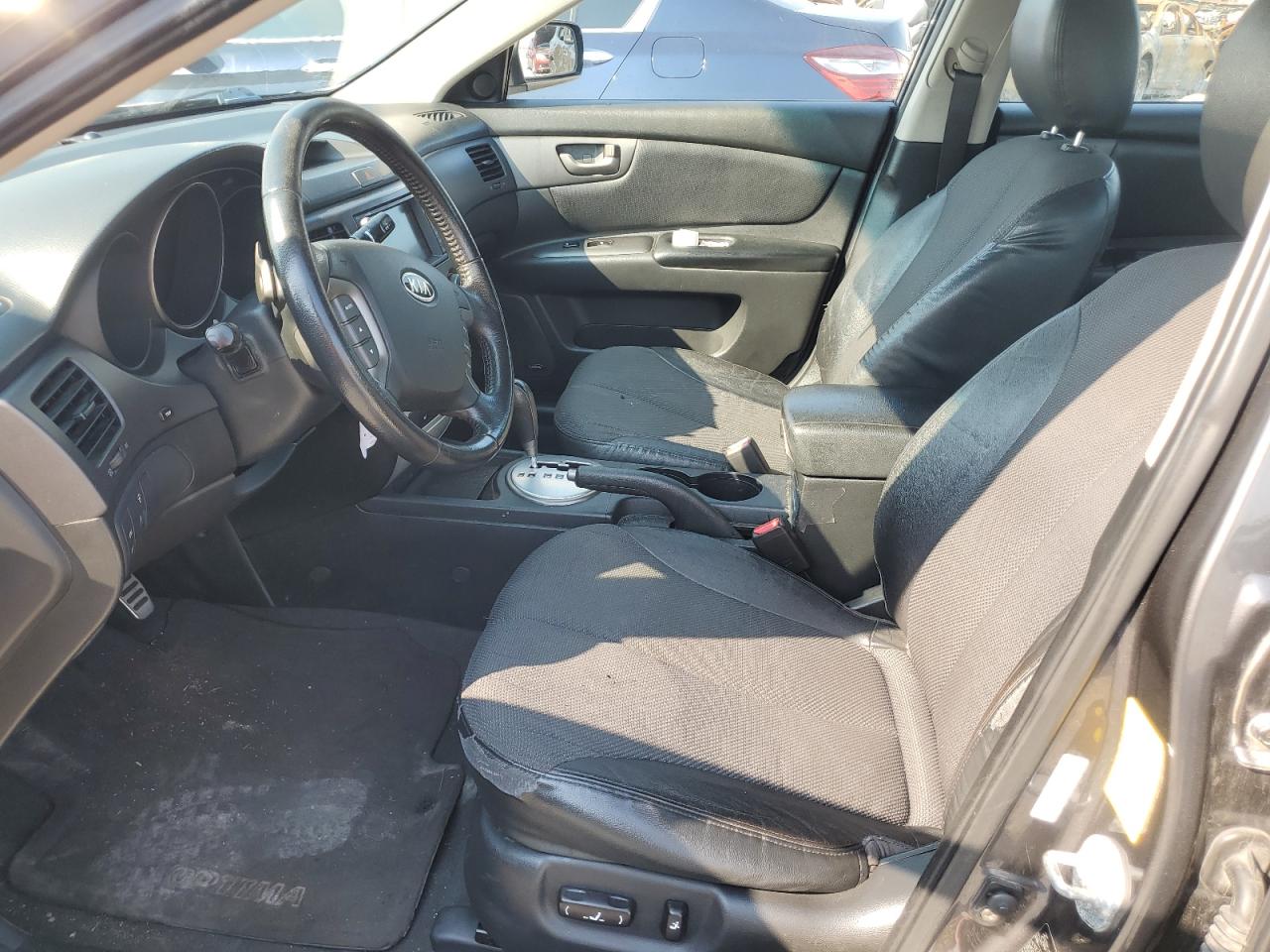 2009 Kia Optima Lx VIN: KNAGE228395336432 Lot: 68504745