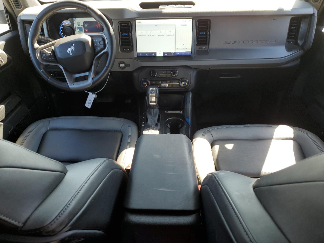 2024 Ford Bronco Black Diamond VIN: 1FMEE1BP6RLA09901 Lot: 70546205