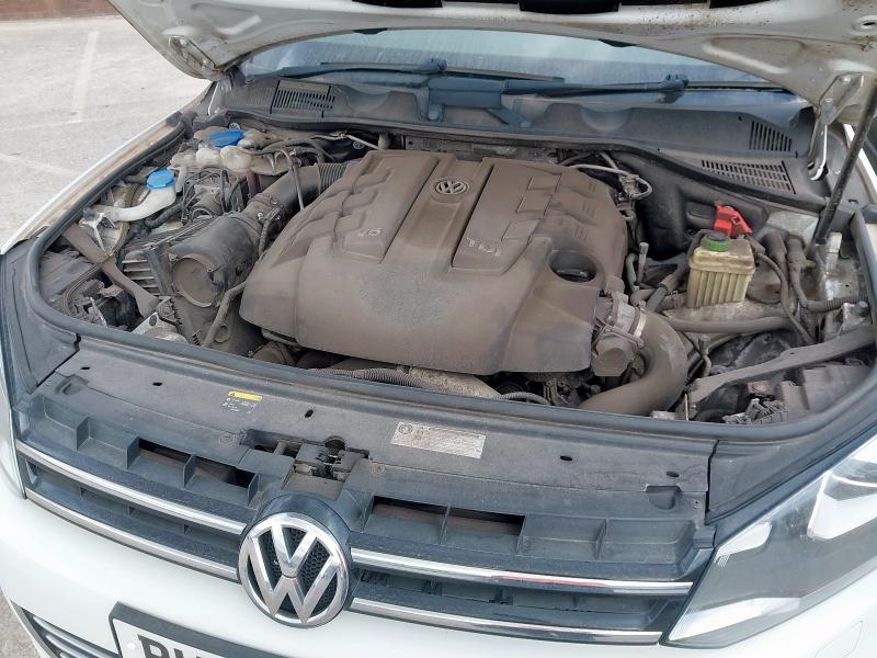 2014 VOLKSWAGEN TOUAREG V6