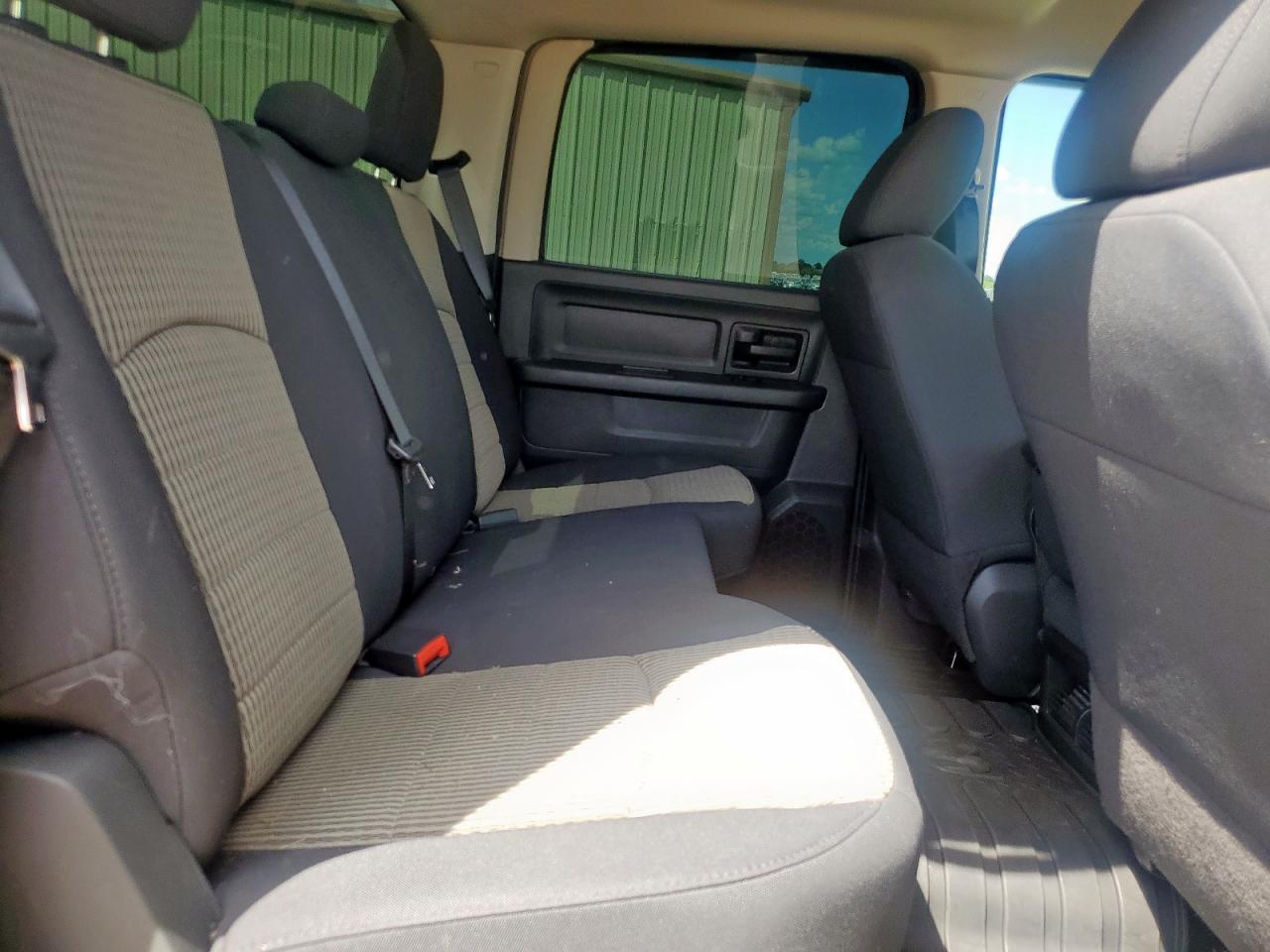 2011 Dodge Ram 1500 VIN: 1D7RV1CP3BS568506 Lot: 69358135