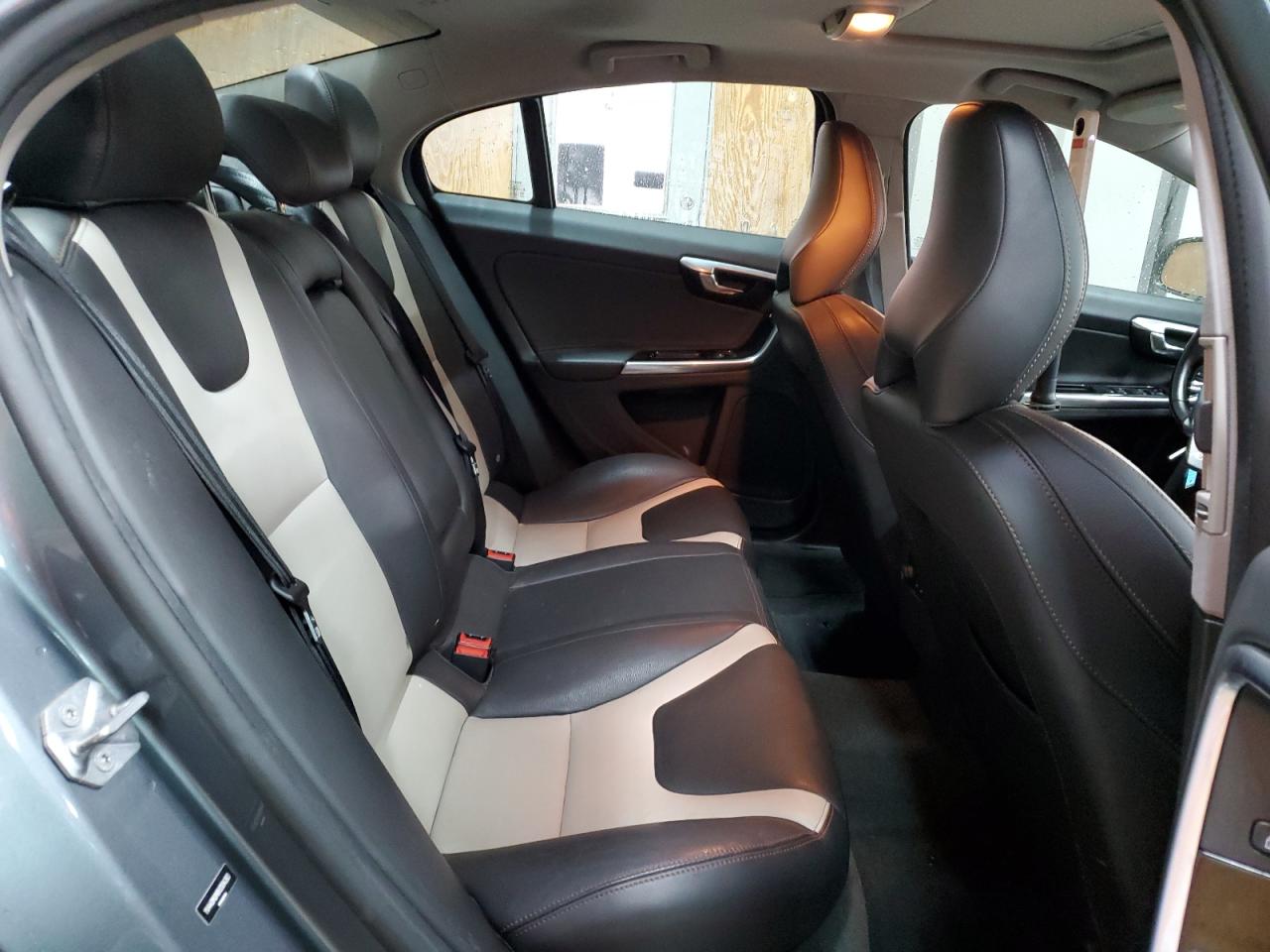 2017 Volvo S60 Cross Country T5 VIN: YV440MUM8H2004283 Lot: 70660715