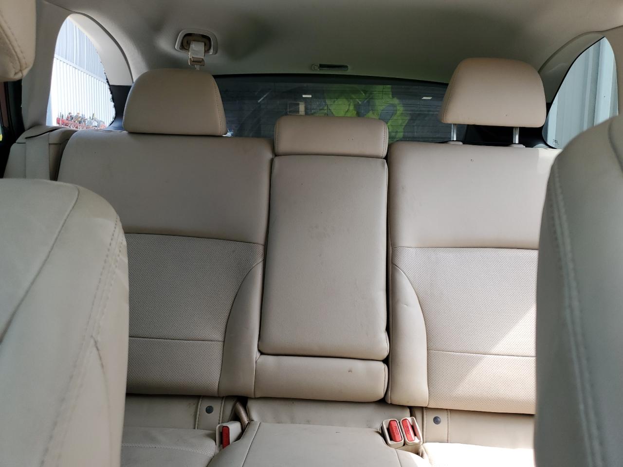 2017 Subaru Outback 3.6R Limited VIN: 4S4BSENC2H3418147 Lot: 69877015