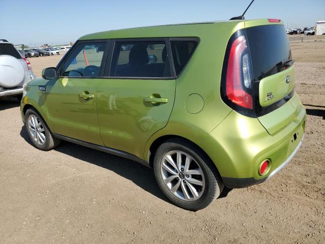  KIA SOUL 2017 Зеленый