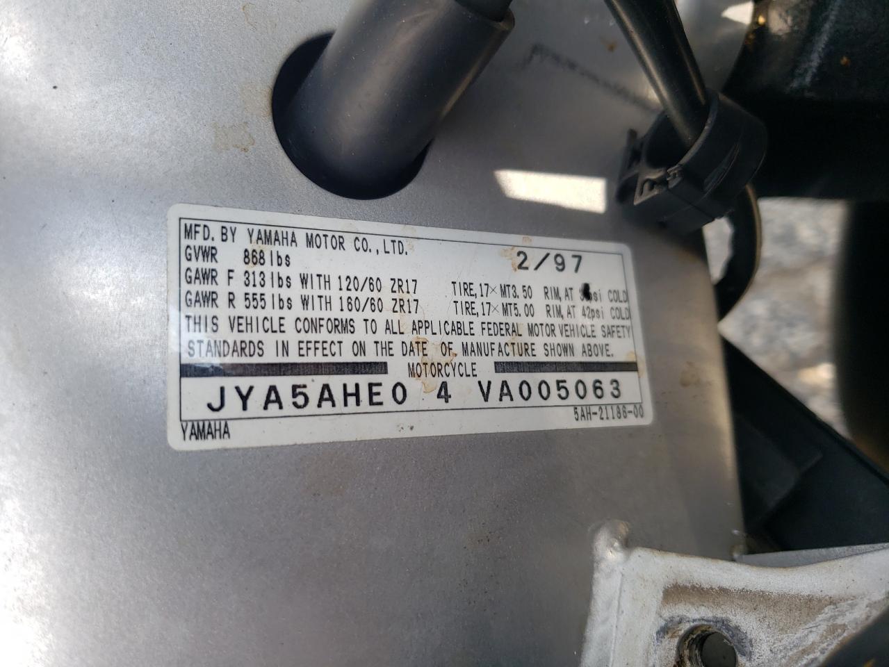 1997 Yamaha Yzf600 R VIN: JYA5AHE04VA005063 Lot: 69008095