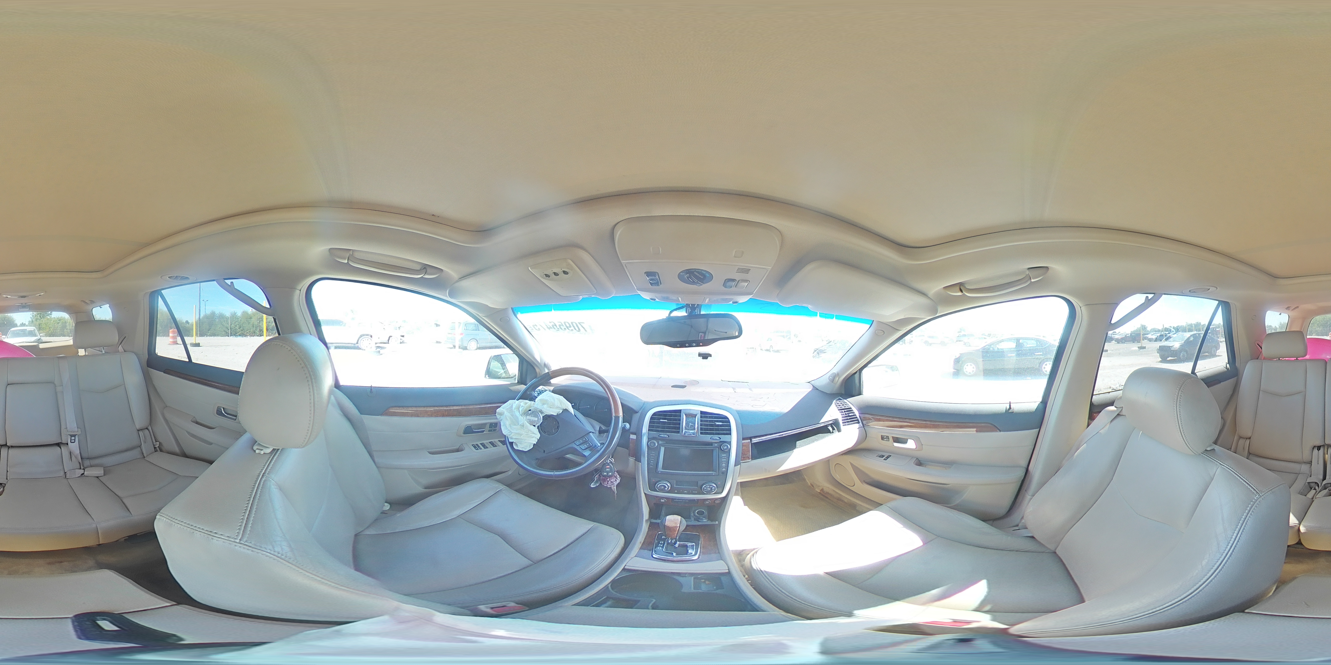 2007 Cadillac Srx VIN: 1GYEE637170153963 Lot: 70956475