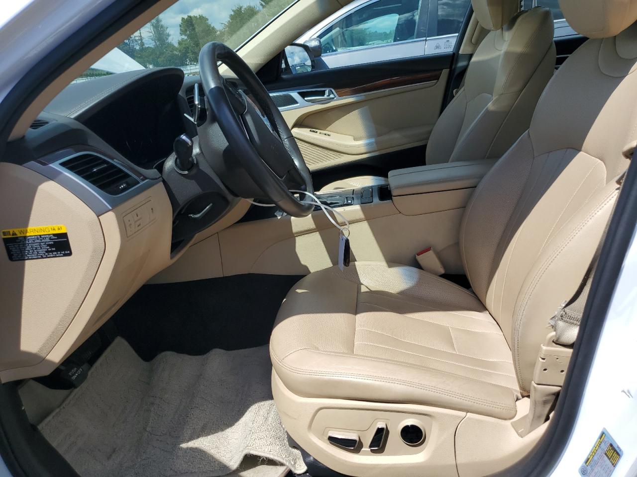 2016 Hyundai Genesis 3.8L VIN: KMHGN4JE9GU126891 Lot: 68922955