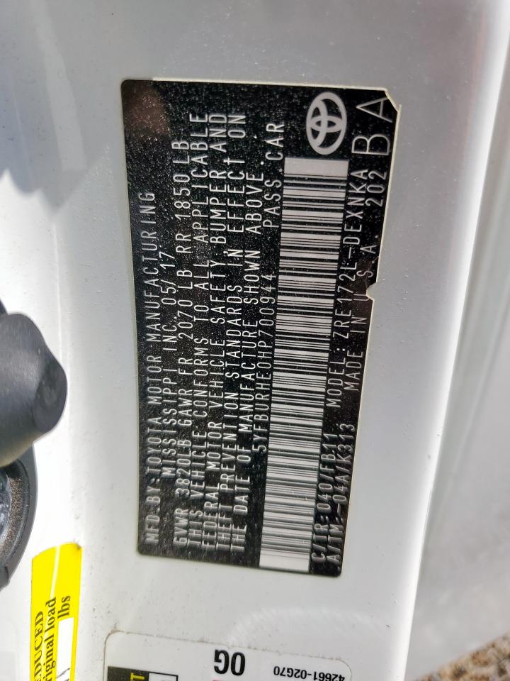 2017 Toyota Corolla L VIN: 5YFBURHE0HP700944 Lot: 70260755