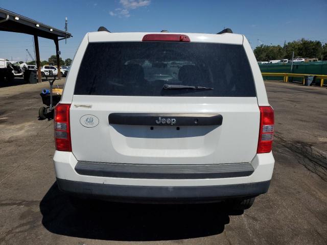  JEEP PATRIOT 2016 Белы