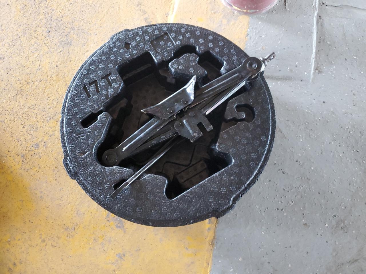 2015 Hyundai Sonata Sport VIN: 5NPE34AF2FH085037 Lot: 70822395