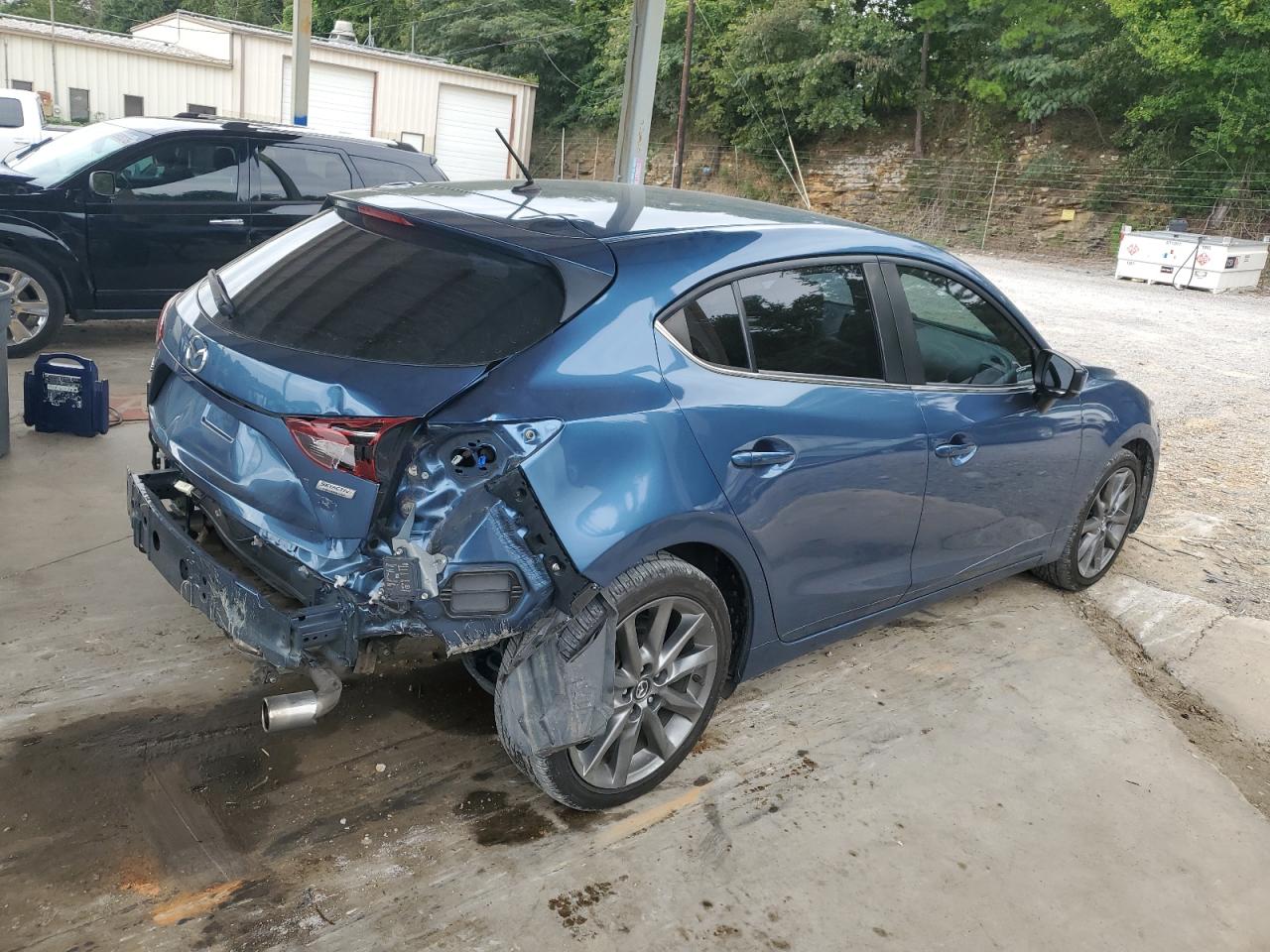 2018 Mazda 3 Touring blue null gas 3MZBN1L38JM206507 photo #4