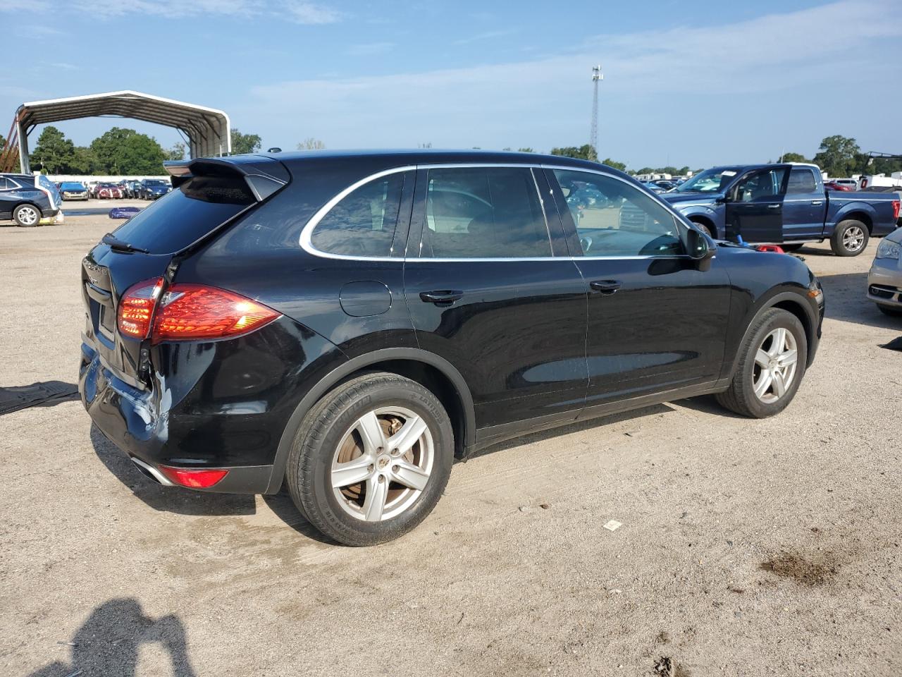 2011 Porsche Cayenne black null gas WP1AA2A29BLA04142 photo #4