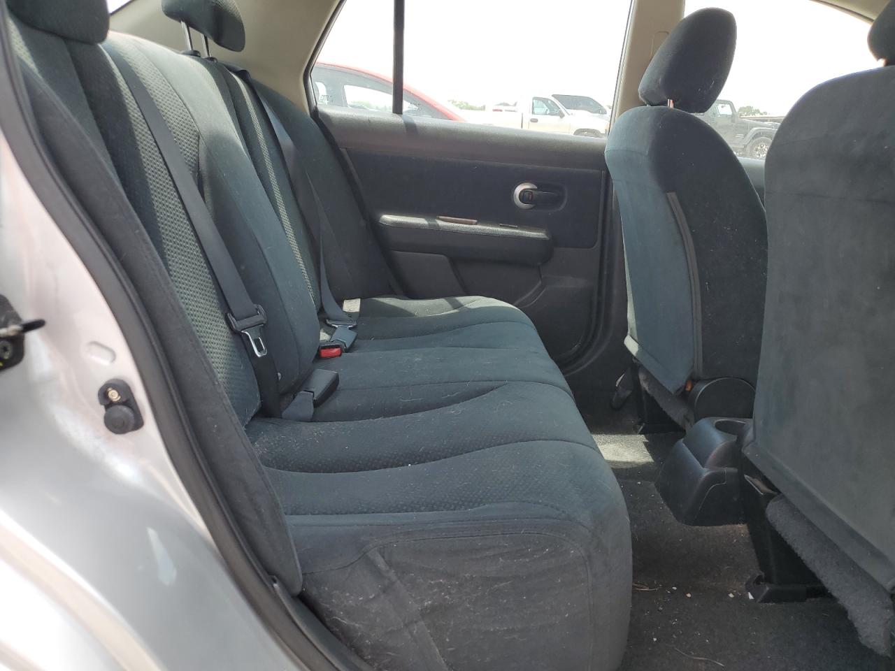 2010 Nissan Versa S VIN: 3N1BC1APXAL378562 Lot: 68310295