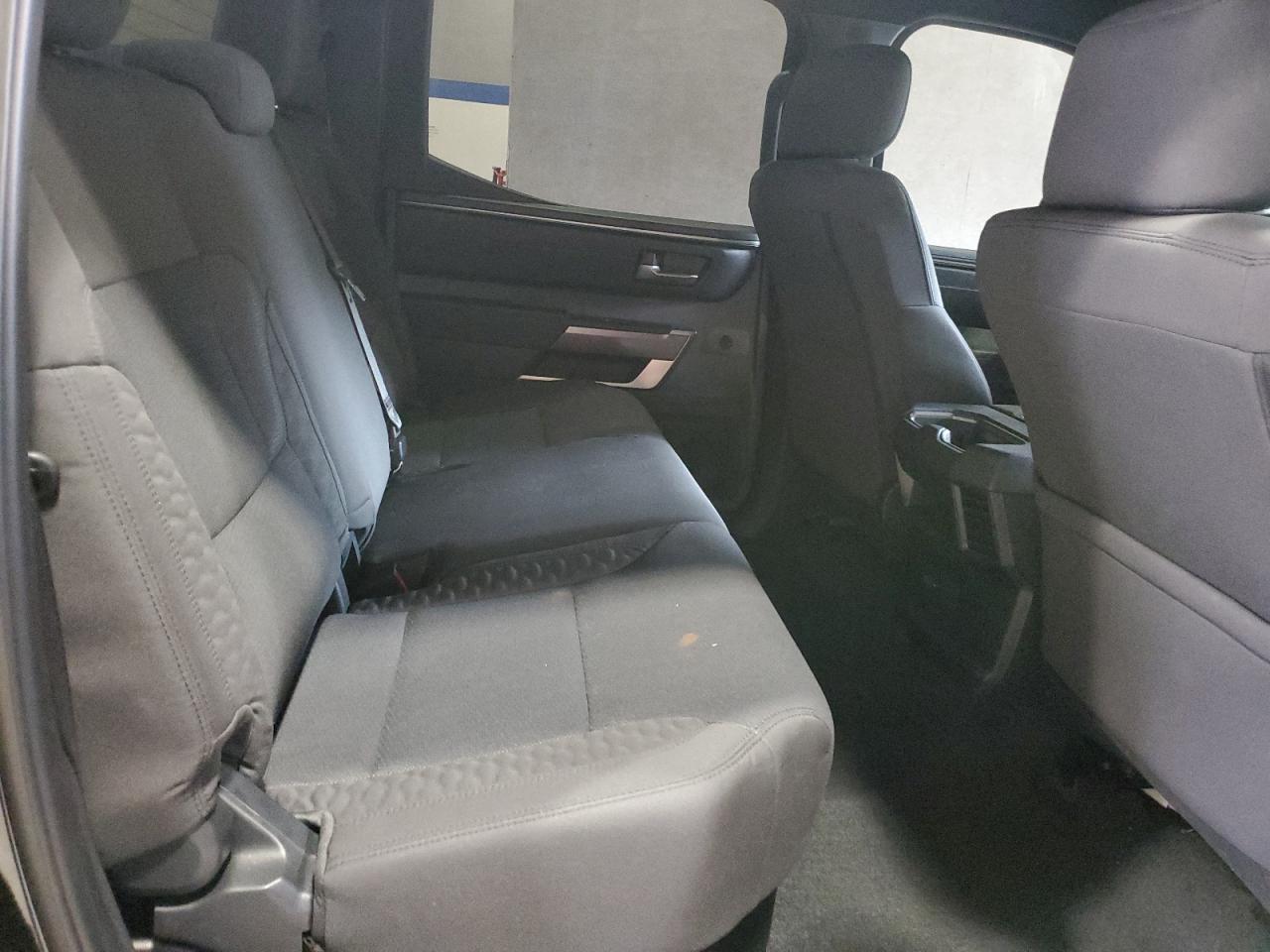 2025 Toyota Tundra Crewmax Sr VIN: 5TFLA5DB8SX299234 Lot: 65556285