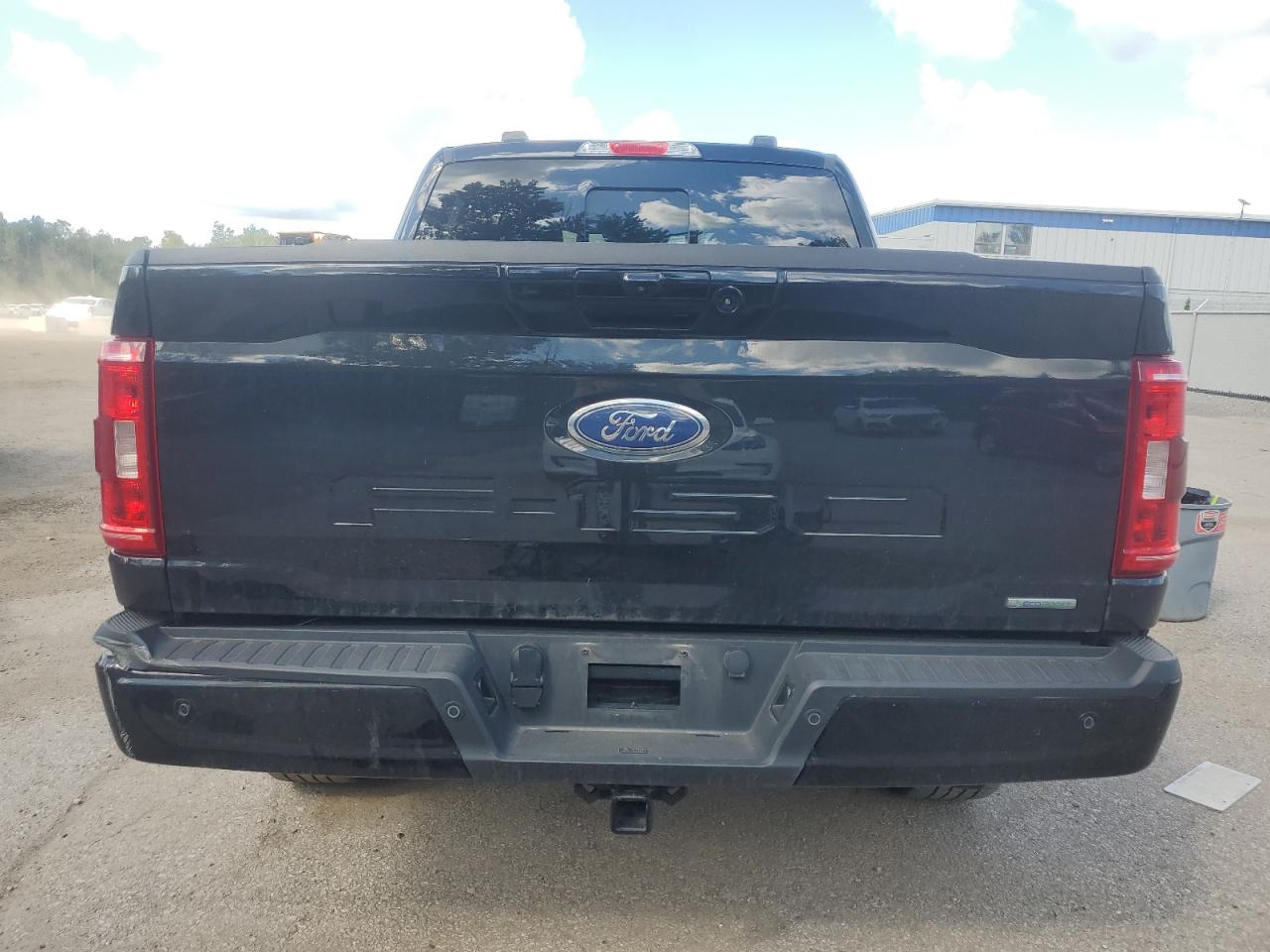 2022 Ford F150 Supercrew VIN: 1FTFW1E86NKF18834 Lot: 69770395