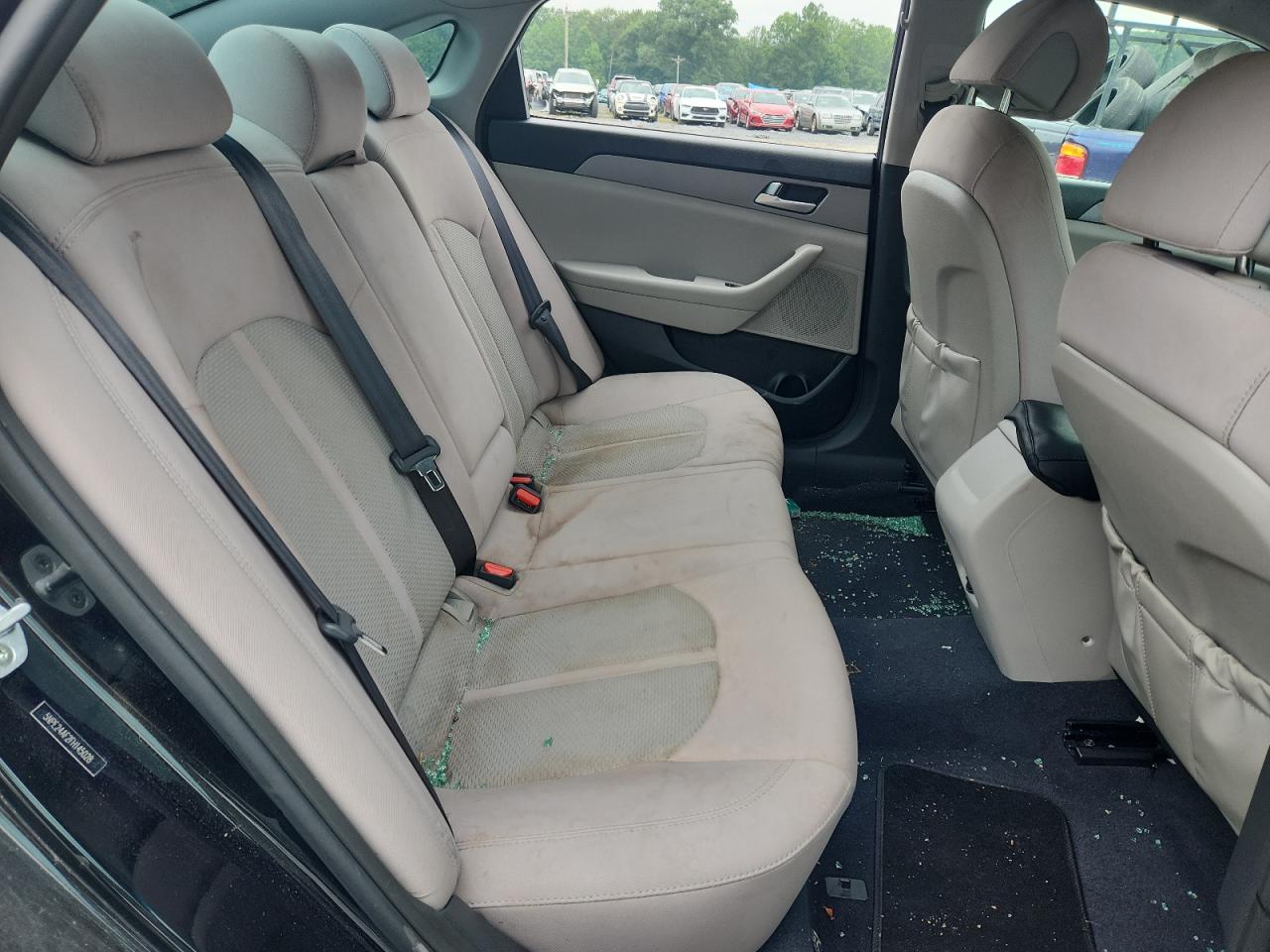 2015 Hyundai Sonata Se VIN: 5NPE24AF2FH145028 Lot: 68375195