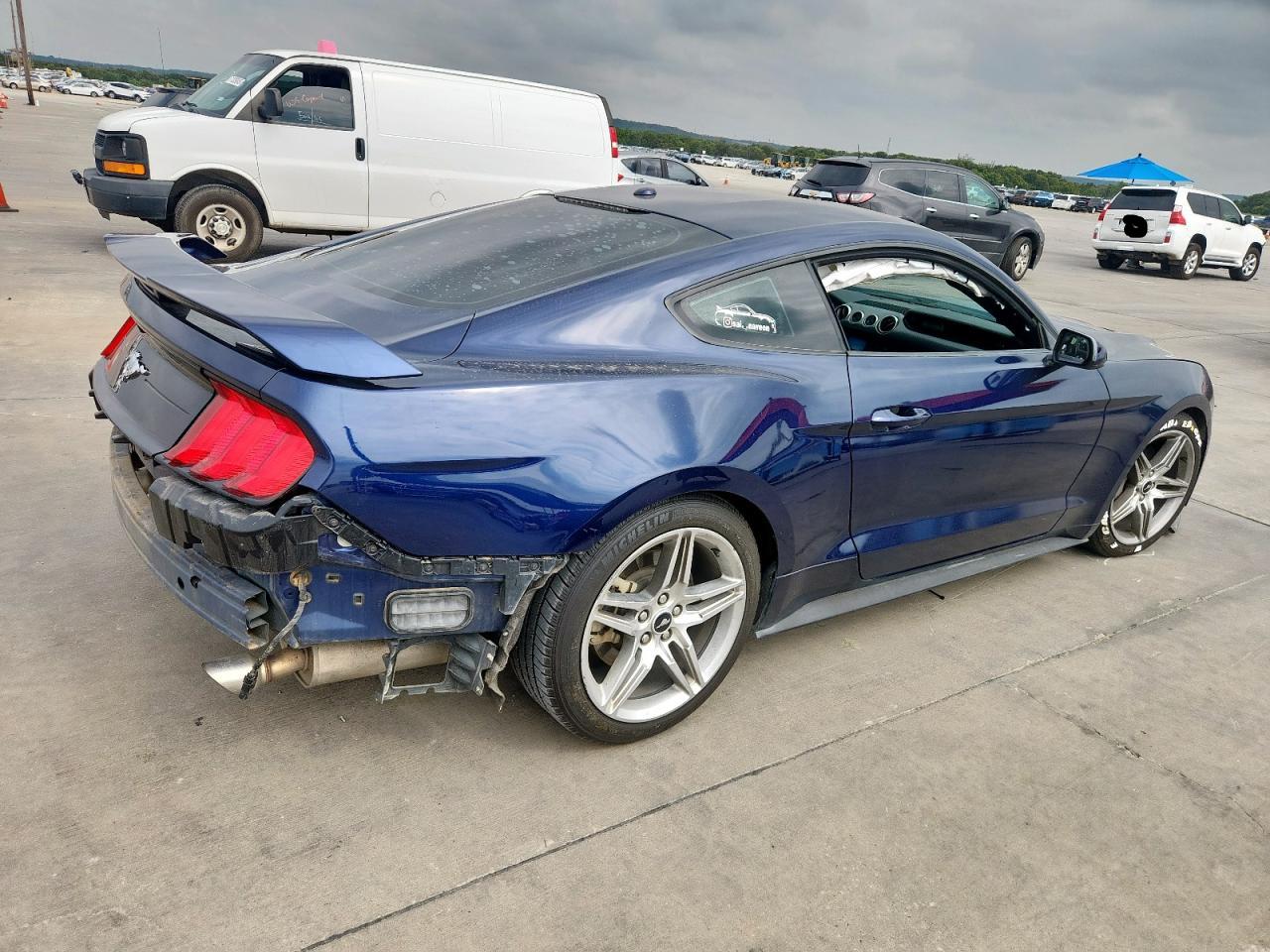 2019 Ford Mustang blue null gas 1FA6P8TH2K5192684 photo #4