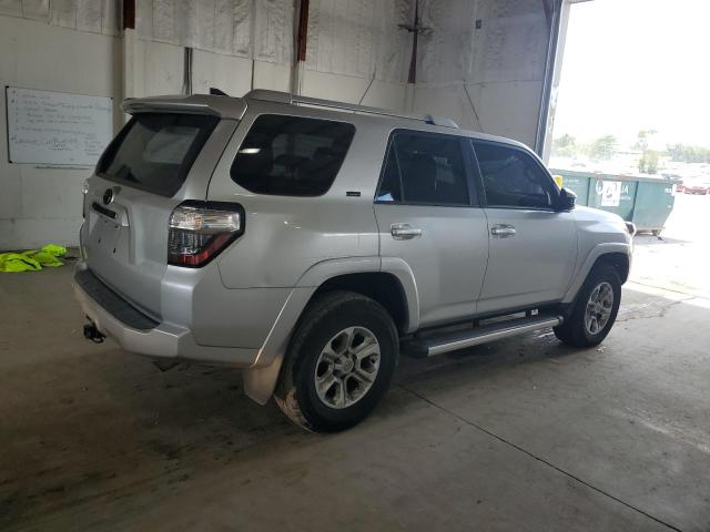  TOYOTA 4RUNNER 2018 Серебристый