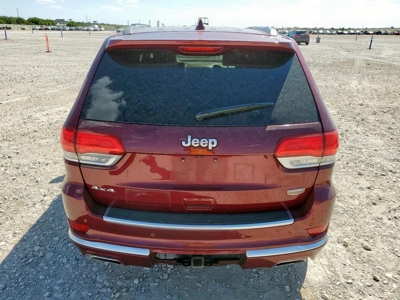 2018 Jeep Grand Cherokee Summit VIN: 1C4RJFJT6JC173831 Lot: 71055285