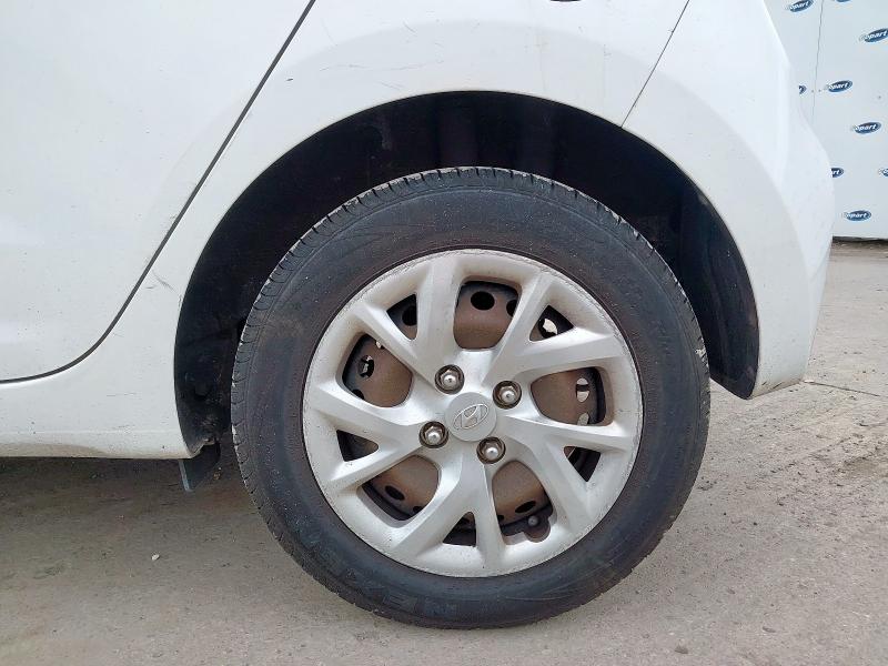 2018 HYUNDAI I10 SE