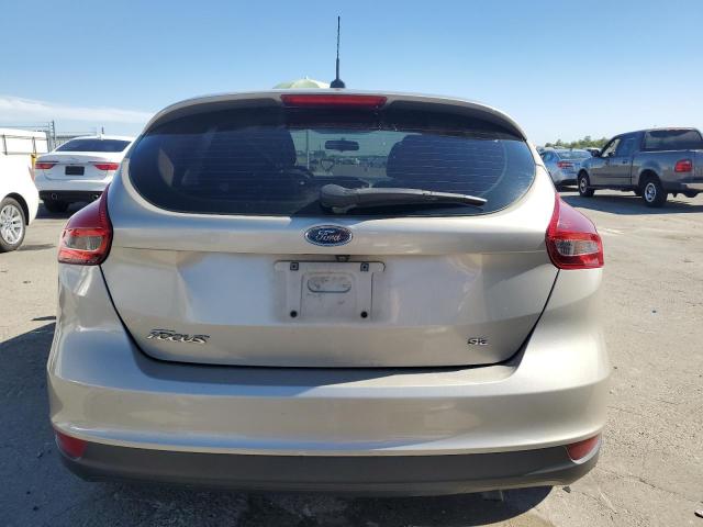  FORD FOCUS 2017 Золотой