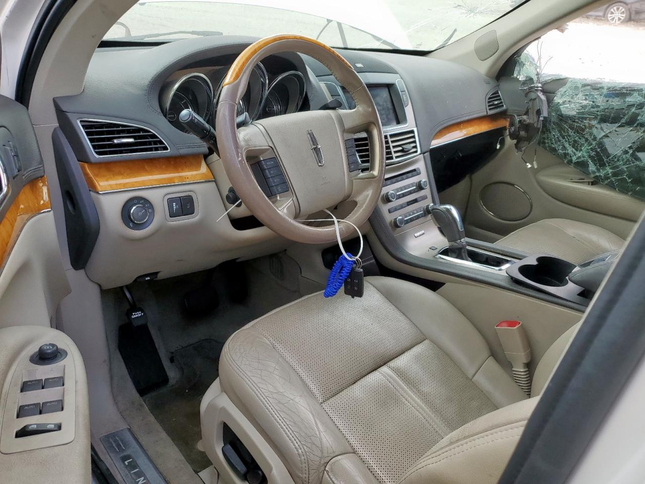 2012 Lincoln Mkt VIN: 2LMHJ5AT2CBL51727 Lot: 67464005
