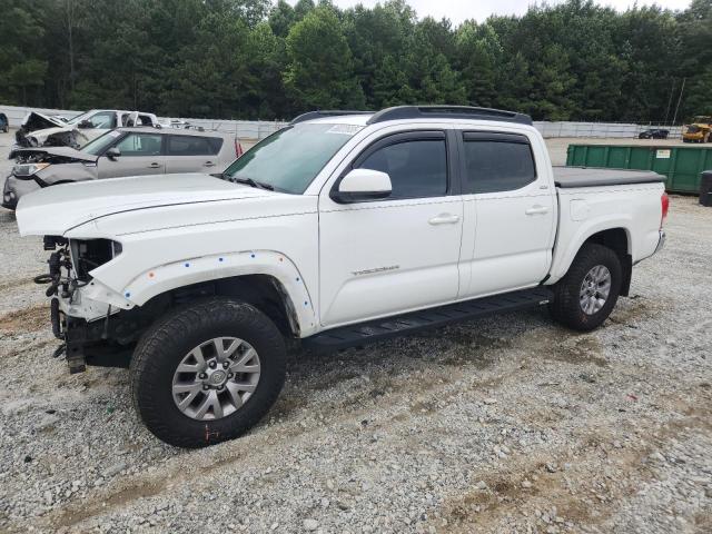 TOYOTA TACOMA 2017 Белы