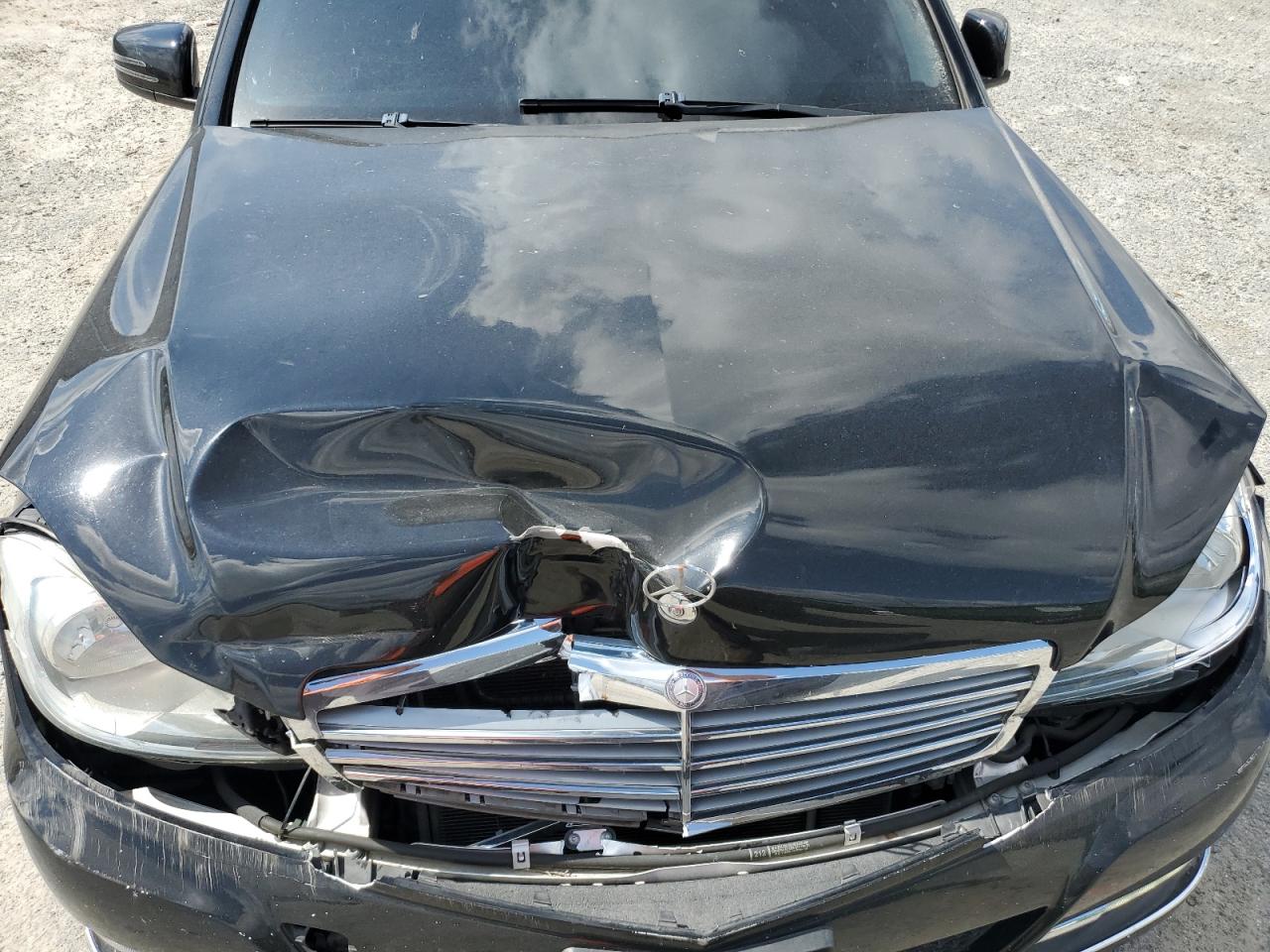 2013 Mercedes-Benz C 250 VIN: WDDGF4HB4DR270589 Lot: 69297575