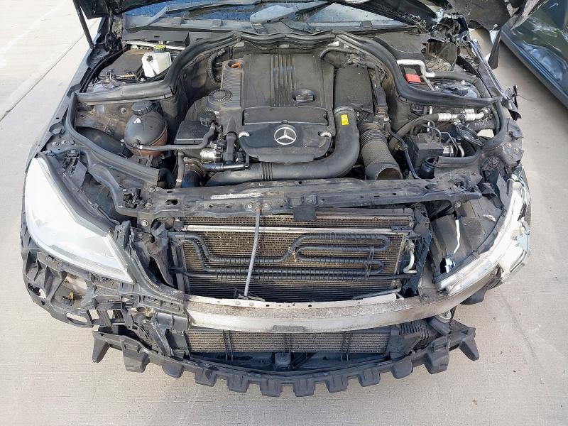 2011 MERCEDES-BENZ C CLASS SE