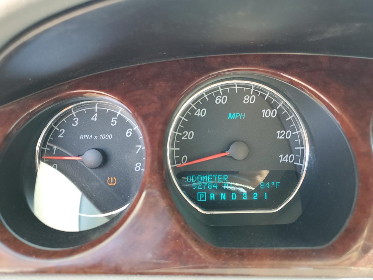 1G4HR57Y96U176074 BUICK LUCERNE 2006 BLACK Photo 9