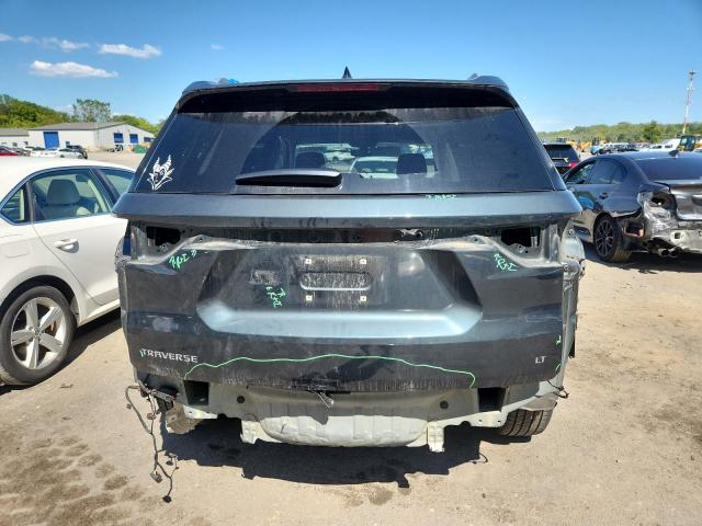  CHEVROLET TRAVERSE 2018 Серый