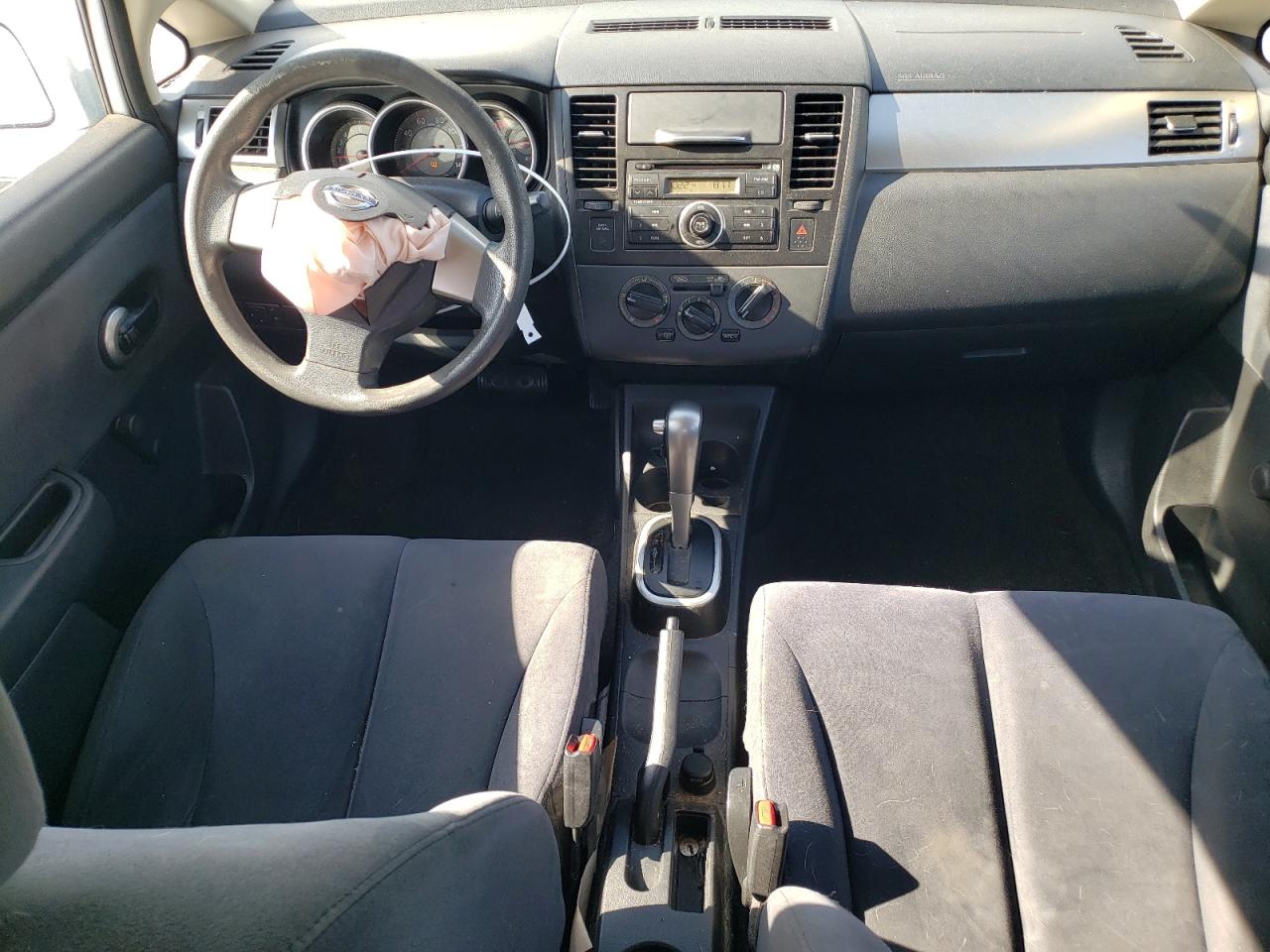 2009 Nissan Versa S VIN: 3N1BC13E49L436673 Lot: 70886735